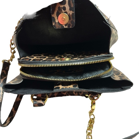 Steve Madden animal print & Pink Crossbody Bag with Chain Detailing - Picture 4 of 4